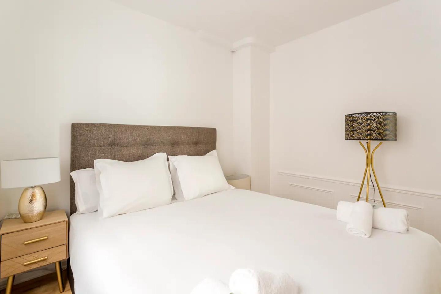 8P - 3Br Le Marais Spacious - Central - Historic Apt Paříž Exteriér fotografie